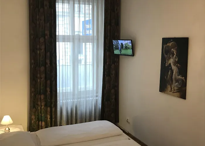Liechtenstein Bed & Breakfast 3*
