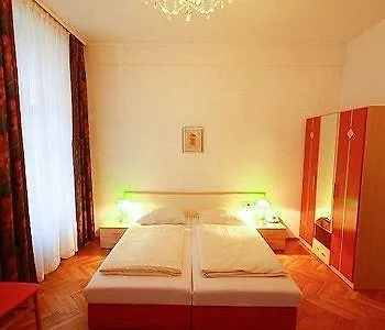 Отель типа "постель и завтрак" Liechtenstein 3*